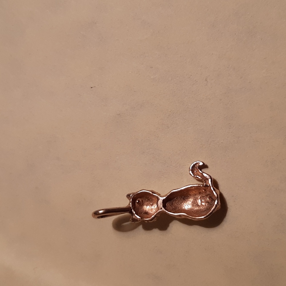 14K Gold Kitty Charm - Picture 2 of 5